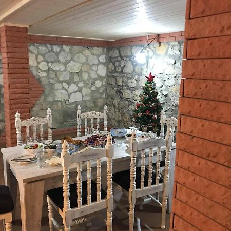 Hostel Family Kutaisi Eksteriør billede